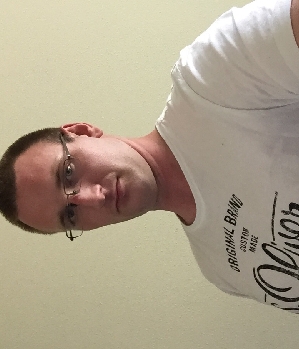 Zum Profil von Livetoy