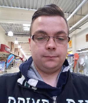 Zum Profil von Sl200925