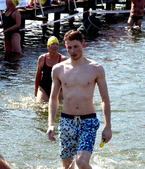 TomPhillip