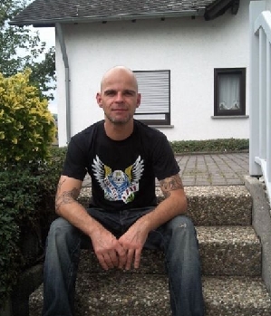 Zum Profil von leon74
