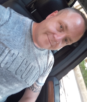 Zum Profil von nicegentleman