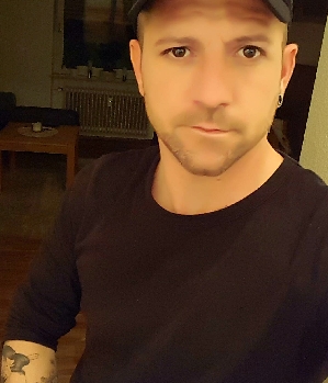 Zum Profil von normal81