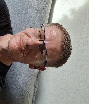 Zum Profil von 19Dance77