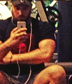 Zum Profil von ARSCHLOCH77