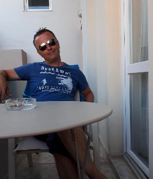 Zum Profil von Adamo44