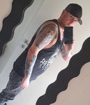 Zum Profil von Alex0086