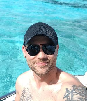 Zum Profil von Alex2403