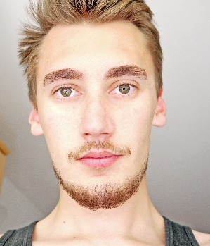 Zum Profil von AlexGruenauge