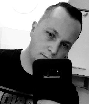 Zum Profil von AlexM994