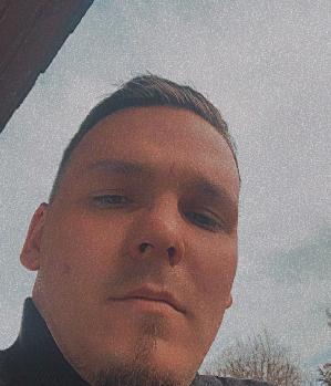 Zum Profil von Alexmg7