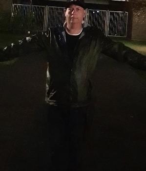 Zum Profil von Allein1975