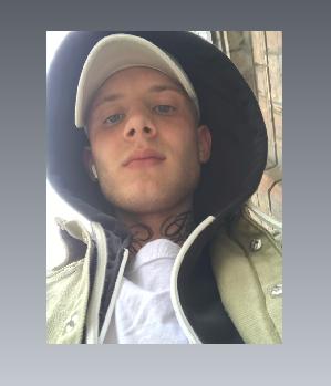 Artur022