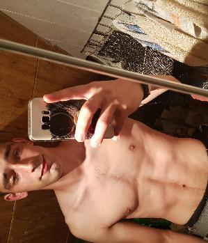 Zum Profil von Auto22