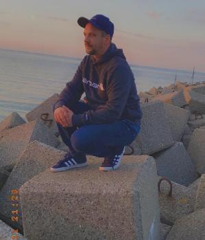 Zum Profil von Bejay81