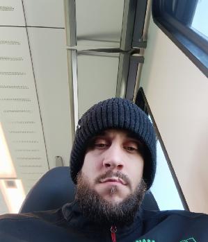 Sex Inserat von: Benni420