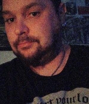 Zum Profil von Bennjaaa40