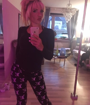 Bitchany18