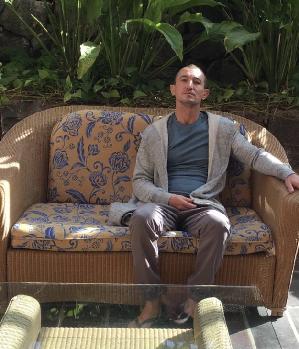 Zum Profil von Bitter