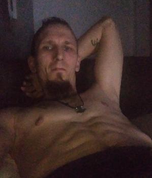 Zum Profil von Blacklegion