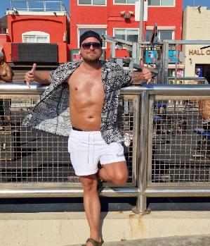 Zum Profil von Bodylove1985