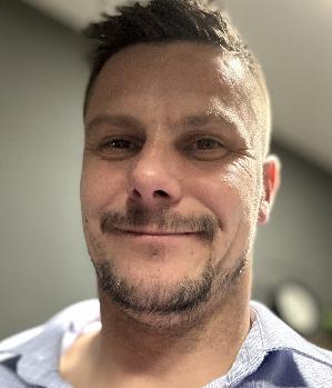 Zum Profil von Bummek88