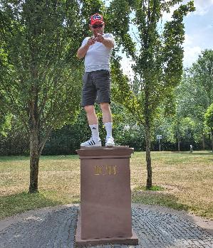 Zum Profil von Carlchen69