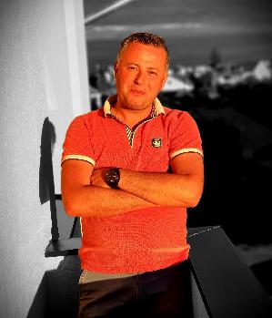 Zum Profil von Carlos2012