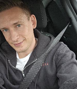Chris1986210