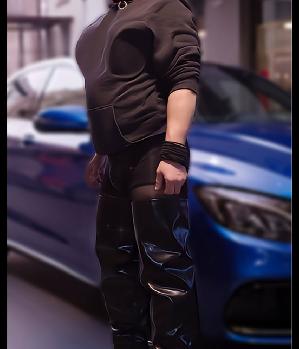 ChrissiPrivateParkplatzSissy1