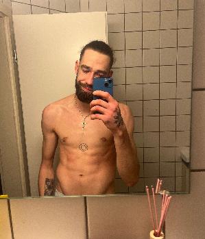 Zum Profil von Cjbrnhp