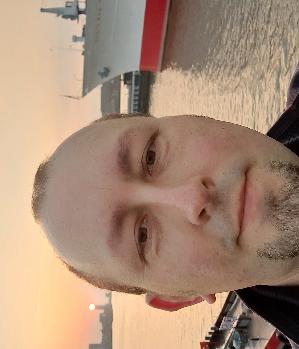 Zum Profil von Covra78