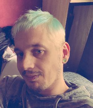 Zum Profil von CrazyWolf82