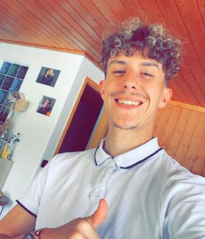 Zum Profil von DanielAschi
