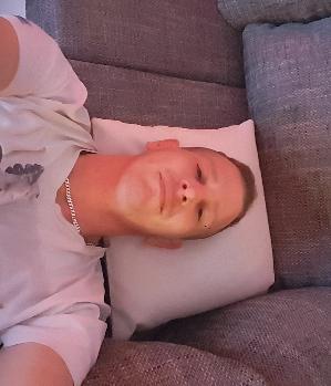 Zum Profil von Deeezer69