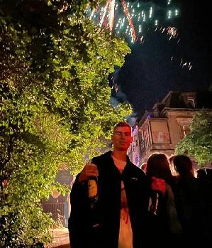 Zum Profil von Denjii