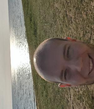 Zum Profil von Dennie93