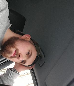 Zum Profil von DerHornyChris