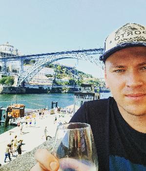 Zum Profil von Deus89