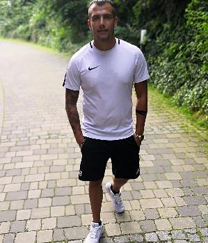 Zum Profil von Diogo110