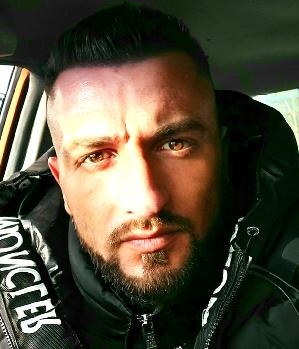 Zum Profil von Dlaw44