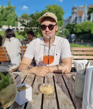 Zum Profil von Dolle91