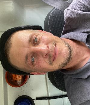 Zum Profil von Dominic84