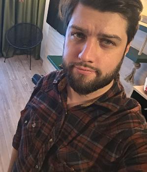 Dominik_