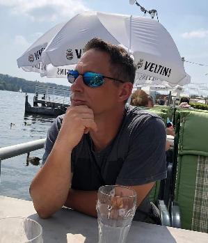 Zum Profil von Donovan7645