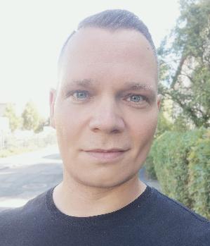 Zum Profil von Elexxx