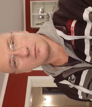 Zum Profil von Elpino