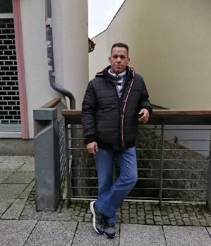 Zum Profil von Er_sucht_W