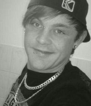 Zum Profil von ErikTion87