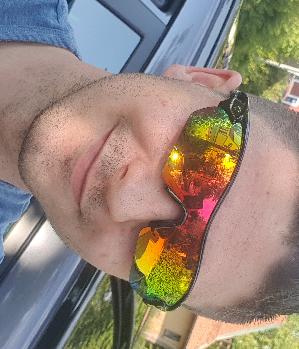 Zum Profil von Erterere112