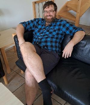 Zum Profil von Esistkompleziert